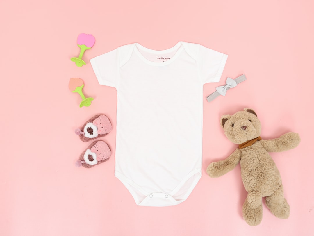 Guide til Køb af Babytøj: Sådan Vælger du Det Bedste